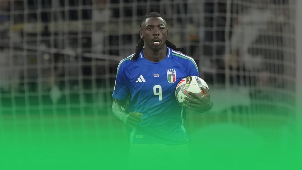 Foto di Moise Kean con la maglia azzurra