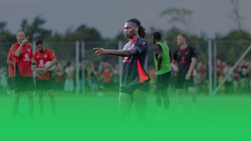 Leao si confessa: “Con Allegri è cambiato tutto, il Milan ora è una squadra”