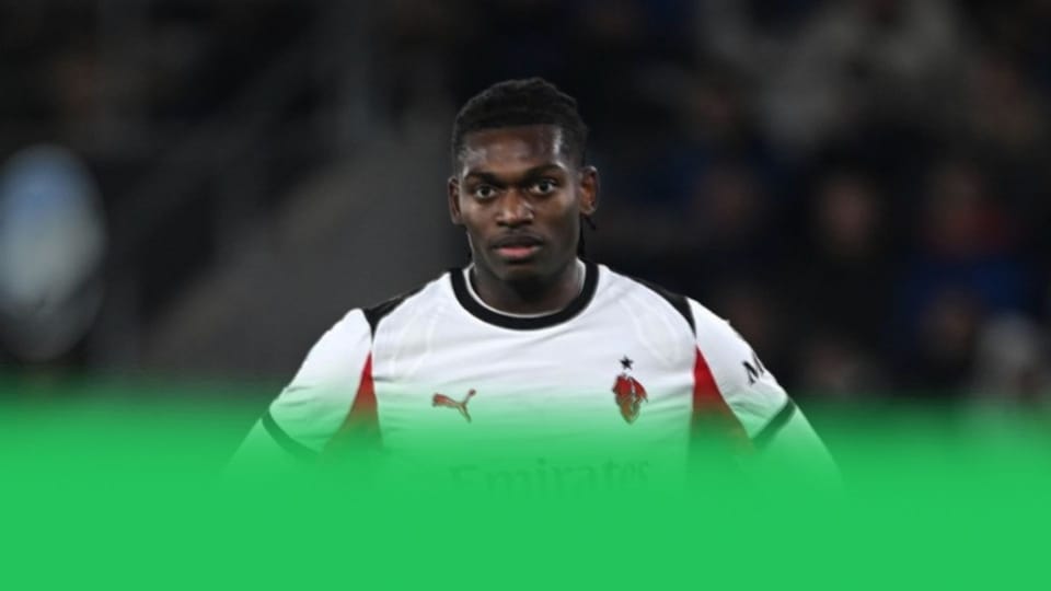 Leao gioca Milan–Roma? Come sta dopo l’infortunio contro l’Atalanta