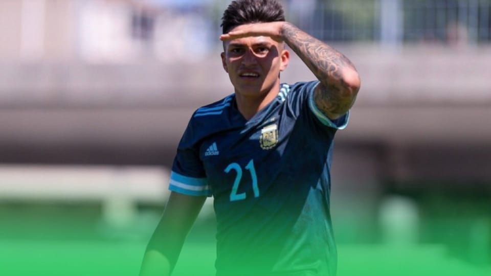 ''VEDO DOPPIO''. 2. L'attaccante del futuro!